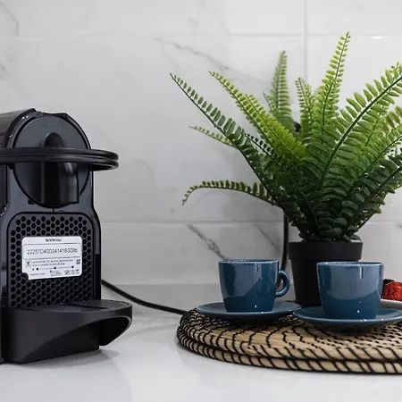 別荘 New Listing - Eden