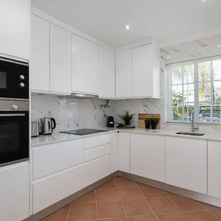 New Listing - Eden 別荘 *