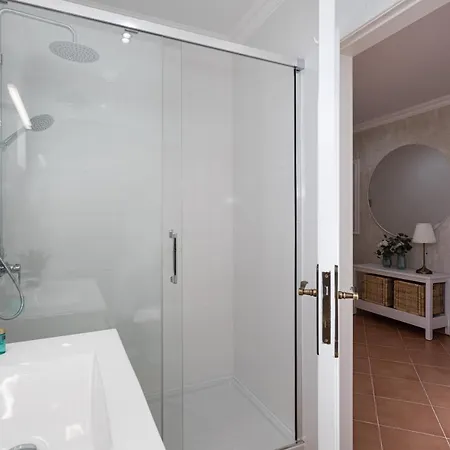 Vakantiehuis New Listing - Eden *